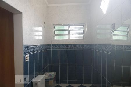 Banheiro da Suíte de casa à venda com 3 quartos, 174m² em Vila Costa Melo, São Paulo
