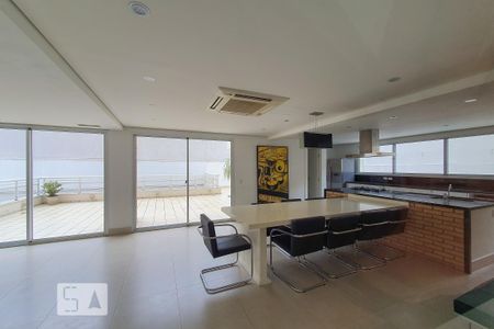 Apartamento à venda com 109m², 2 quartos e 3 vagasSalão de Festas