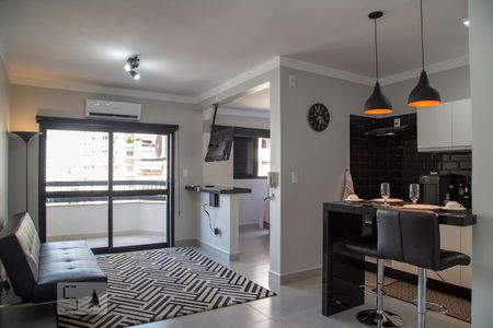 Sala de apartamento para alugar com 1 quarto, 55m² em Centro, Ribeirão Preto
