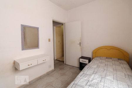 Casa à venda com 220m², 4 quartos e 2 vagas Casa à venda com 220m², 4 quartos e 2 vagasQuarto 1