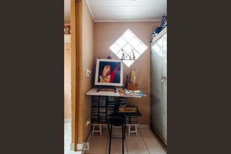 Casa à venda com 220m², 4 quartos e 2 vagas Casa à venda com 220m², 4 quartos e 2 vagasEntrada do banheiro