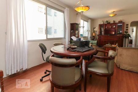 Apartamento à venda com 110m², 3 quartos e 1 vaga Apartamento à venda com 110m², 3 quartos e 1 vagaSala de jantar