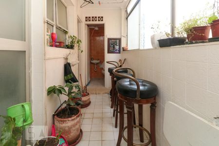 Apartamento à venda com 110m², 3 quartos e 1 vaga Apartamento à venda com 110m², 3 quartos e 1 vagaÁrea de serviço