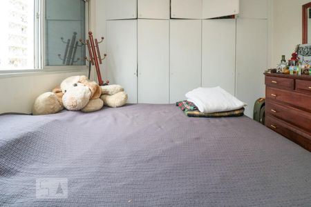 Apartamento à venda com 110m², 3 quartos e 1 vaga Apartamento à venda com 110m², 3 quartos e 1 vagaSuíte