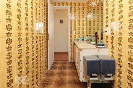 Apartamento à venda com 110m², 3 quartos e 1 vaga Apartamento à venda com 110m², 3 quartos e 1 vagaBanheiro