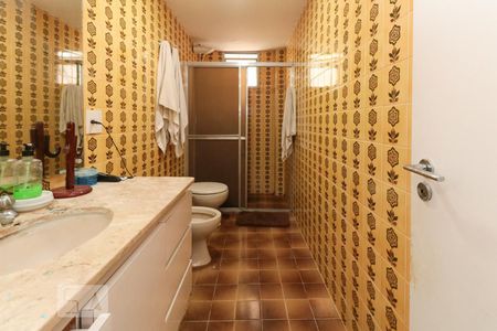 Apartamento à venda com 110m², 3 quartos e 1 vaga Apartamento à venda com 110m², 3 quartos e 1 vagaBanheiro