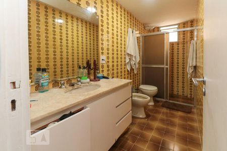 Apartamento à venda com 110m², 3 quartos e 1 vaga Apartamento à venda com 110m², 3 quartos e 1 vagaBanheiro