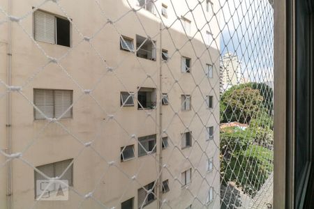 Apartamento à venda com 110m², 3 quartos e 1 vaga Apartamento à venda com 110m², 3 quartos e 1 vagaSala - vista