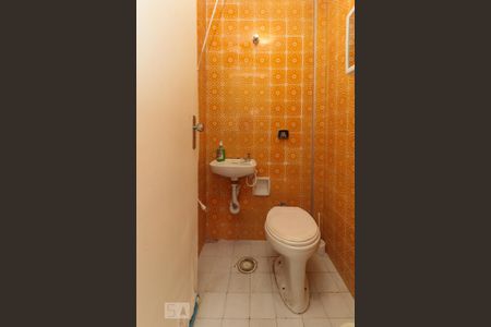Apartamento à venda com 110m², 3 quartos e 1 vaga Apartamento à venda com 110m², 3 quartos e 1 vagaBanheiro de serviço