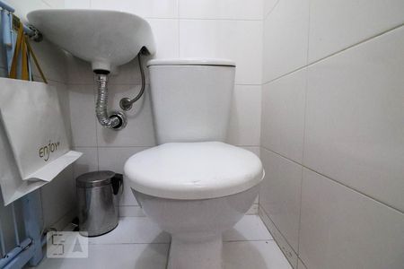 Apartamento para alugar com 110m², 3 quartos e 2 vagasBanheiro de Serviço
