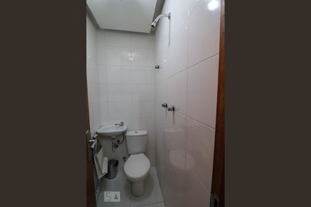 Apartamento para alugar com 110m², 3 quartos e 2 vagasBanheiro de Serviço