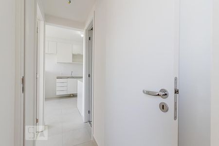 Corredor de apartamento para alugar com 2 quartos, 33m² em Sacomã, São Paulo