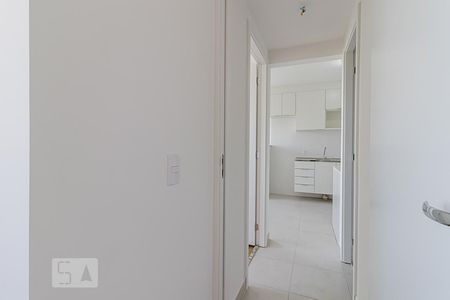 Corredor de apartamento para alugar com 2 quartos, 33m² em Sacomã, São Paulo