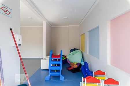 Apartamento para alugar com 33m², 2 quartos e sem vaga Apartamento para alugar com 33m², 2 quartos e sem vagaBrinquedoteca