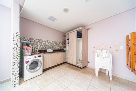 Casa para alugar com 340m², 4 quartos e 4 vagasÁrea de Serviço