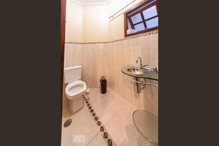 Lavabo de casa para alugar com 4 quartos, 340m² em Vila Scarpelli, Santo André