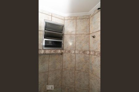Apartamento para alugar com 50m², 2 quartos e 1 vagaDetalhe banheiro