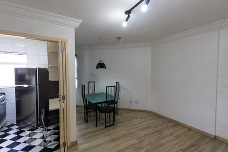Sala de Apartamento com 2 quartos, 64m² Vila Dalila