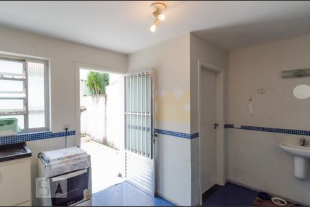 Casa para alugar com 170m², 2 quartos e 1 vagaCozinha