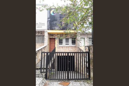 Casa para alugar com 170m², 2 quartos e 1 vagaFachada