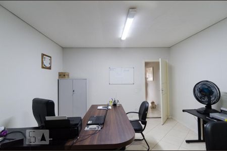 Casa para alugar com 170m², 2 quartos e 1 vagaQuarto 1