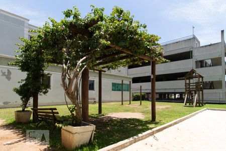 Apartamento para alugar com 49m², 2 quartos e 1 vaga Apartamento para alugar com 49m², 2 quartos e 1 vagaÁrea comum - Gazebo