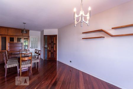 Sala de apartamento para alugar com 3 quartos, 101m² em Vila Anglo Brasileira, São Paulo