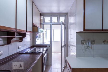 Apartamento para alugar com 101m², 3 quartos e 2 vagasCozinha