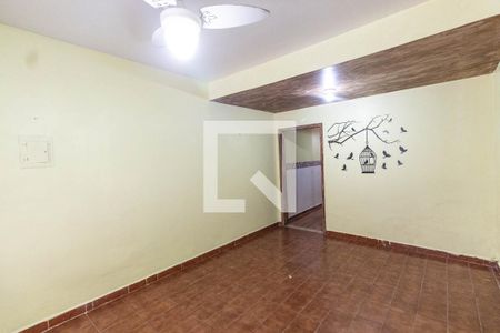 Casa à venda com 293m², 5 quartos e 1 vagaSala