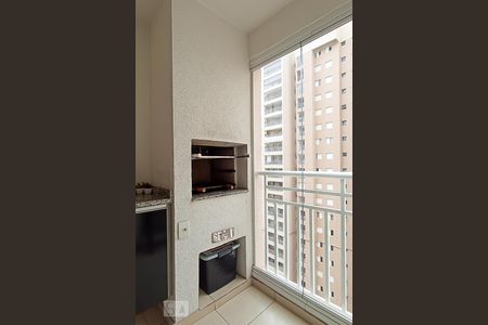 Varanda gourmet de apartamento à venda com 3 quartos, 74m² em Jardim Tupanci, Barueri