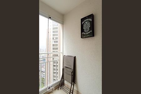 Varanda gourmet de apartamento à venda com 3 quartos, 74m² em Jardim Tupanci, Barueri