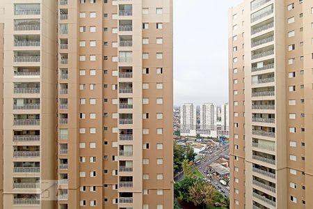 Vista varanda gourmet de apartamento à venda com 3 quartos, 74m² em Jardim Tupanci, Barueri