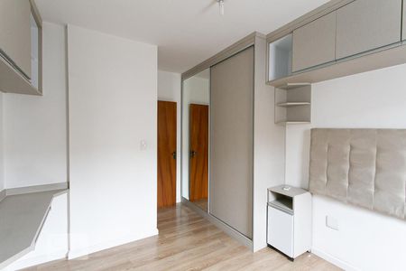 Suíte 1 de casa de condomínio para alugar com 2 quartos, 54m² em Penha de França, São Paulo