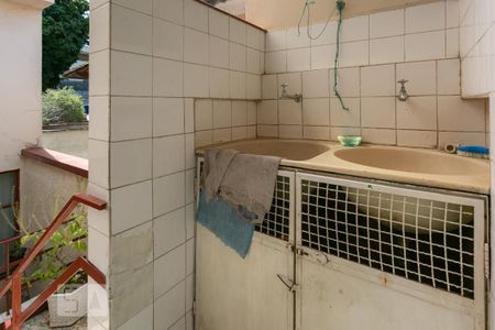 Casa à venda com 320m², 5 quartos e 3 vagasÁrea de Serviço