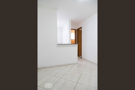Sala  de apartamento para alugar com 1 quarto, 26m² em Recreio dos Bandeirantes, Rio de Janeiro