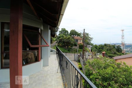 Casa à venda com 300m², 4 quartos e 4 vagas Casa à venda com 300m², 4 quartos e 4 vagasVaranda sala 2