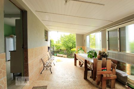 Casa à venda com 300m², 4 quartos e 4 vagas Casa à venda com 300m², 4 quartos e 4 vagasVaranda da cozinha 1
