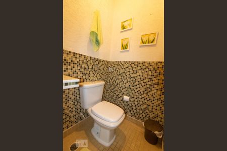 Casa para alugar com 400m², 5 quartos e 5 vagasLavabo