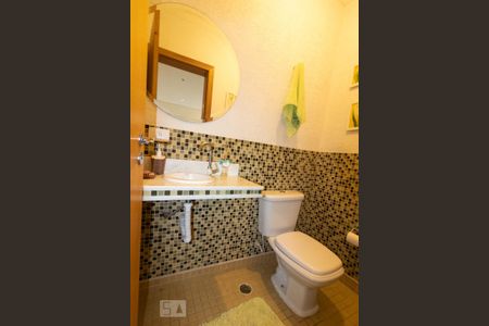 Casa para alugar com 400m², 5 quartos e 5 vagasLavabo