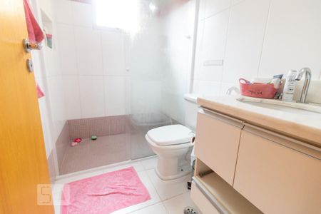 Casa para alugar com 400m², 5 quartos e 5 vagasBanheiro da Suíte 2