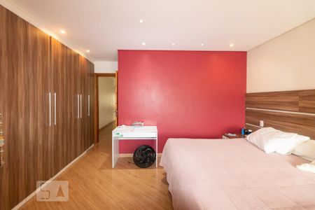 Casa para alugar com 400m², 5 quartos e 5 vagasSuíte 3