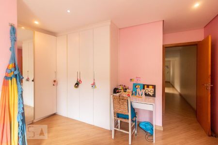 Casa para alugar com 400m², 5 quartos e 5 vagasSuíte 2