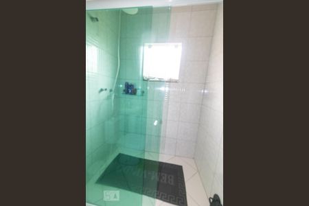 Casa para alugar com 400m², 5 quartos e 5 vagasBanheiro da Suíte 2 da Edícula