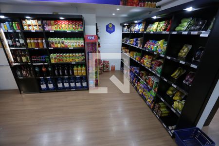 Studio à venda com 32m², 1 quarto e 1 vaga Studio à venda com 32m², 1 quarto e 1 vagaMercadinho