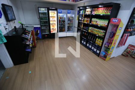 Studio à venda com 32m², 1 quarto e 1 vaga Studio à venda com 32m², 1 quarto e 1 vagaMercadinho