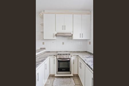 Casa à venda com 360m², 4 quartos e 8 vagasCozinha