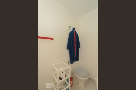 Casa à venda com 67m², 2 quartos e sem vagaBanheiro