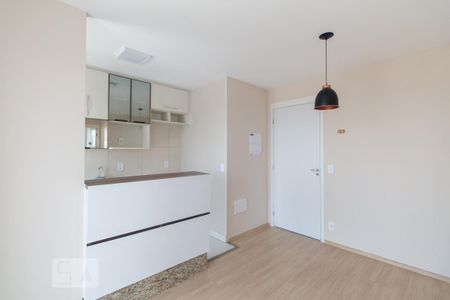 Apartamento à venda com 44m², 2 quartos e sem vaga Apartamento à venda com 44m², 2 quartos e sem vagaSala
