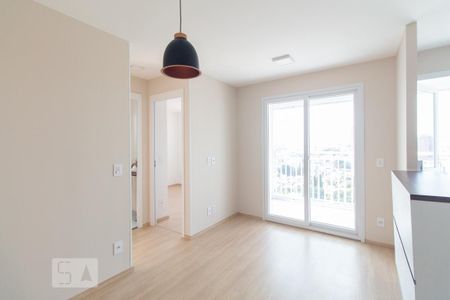 Apartamento à venda com 44m², 2 quartos e sem vaga Apartamento à venda com 44m², 2 quartos e sem vagaSala