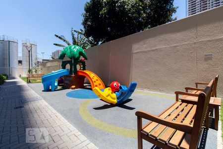 Apartamento à venda com 44m², 2 quartos e sem vaga Apartamento à venda com 44m², 2 quartos e sem vagaPlayground